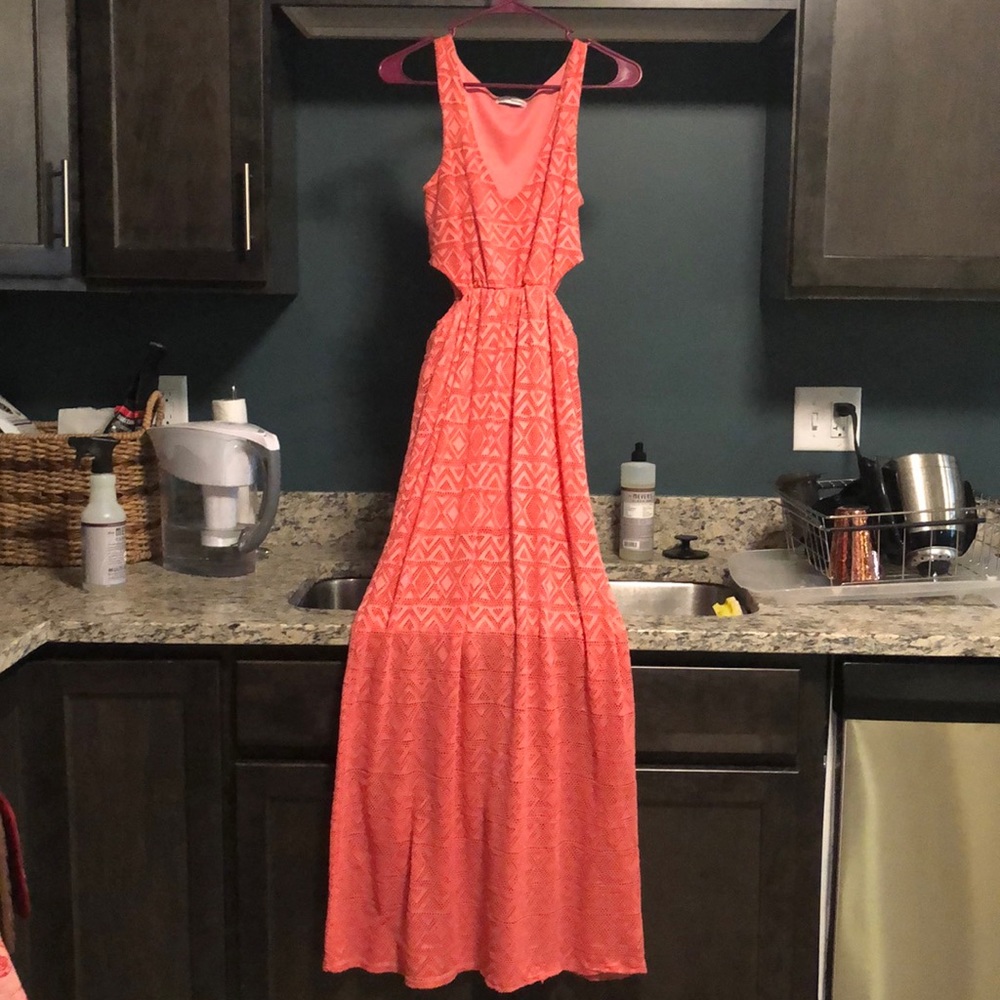 Dainty Hooligan Pink Cut Out Maxi Dress Medium.